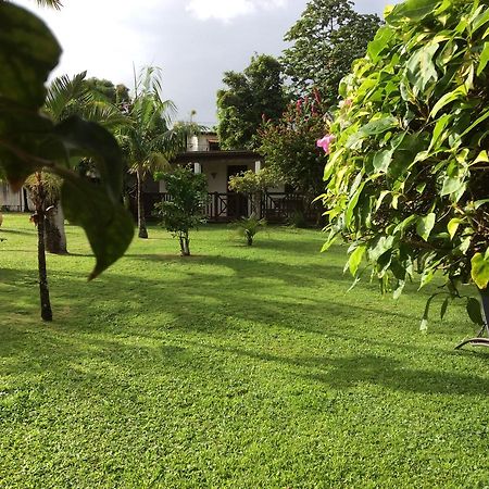 Le Bungalow Des Bougainvilliers Ducos Εξωτερικό φωτογραφία
