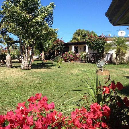 Le Bungalow Des Bougainvilliers Ducos Εξωτερικό φωτογραφία