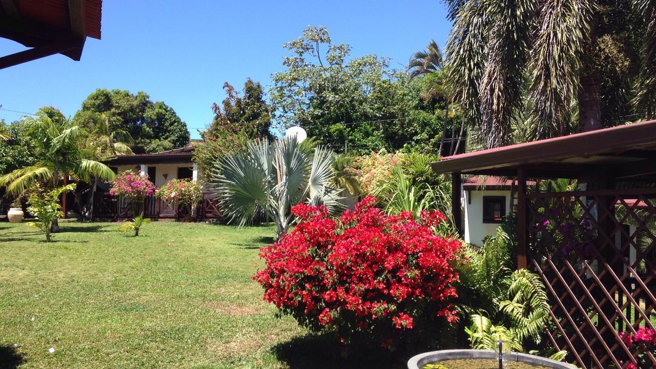 Le Bungalow Des Bougainvilliers Ducos Εξωτερικό φωτογραφία